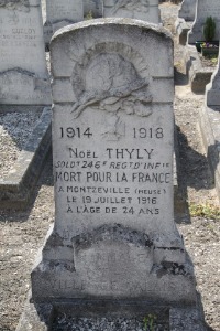 Calais Southern Cemetery - Thyly, Noel