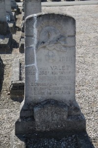 Calais Southern Cemetery - Valet, Arthur