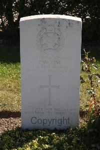 Calais Southern Cemetery - Vine, Edward William