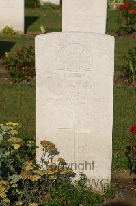 Calais Southern Cemetery - Wade, Sidney Vivian