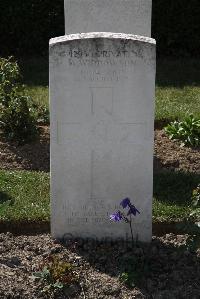 Calais Southern Cemetery - Widdowson, Arthur