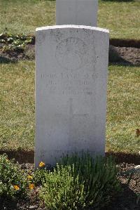 Calais Southern Cemetery - Wilson, Harry Glen