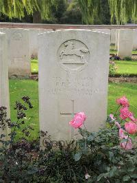 Carnoy Military Cemetery - Banks, R R