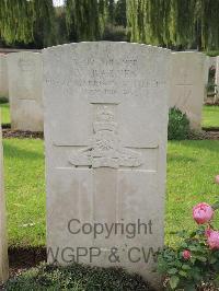 Carnoy Military Cemetery - Barnes, A