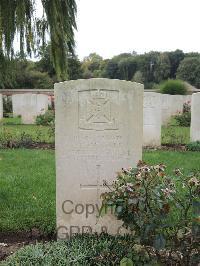 Carnoy Military Cemetery - Blackford, L