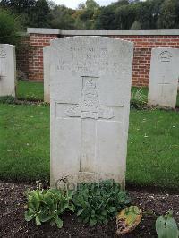 Carnoy Military Cemetery - Brooks, Fredrick