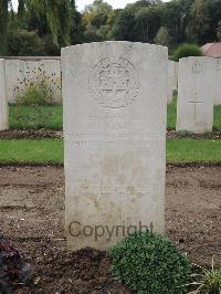 Carnoy Military Cemetery - Brown, H G