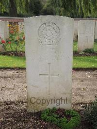 Carnoy Military Cemetery - Buckley, Edmund Cecil Gladstone