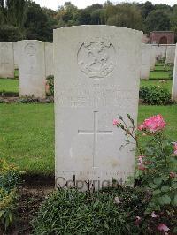 Carnoy Military Cemetery - Butterworth, Leonard Coleby