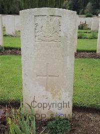 Carnoy Military Cemetery - Coope, Fred