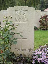 Carnoy Military Cemetery - Corder, S W