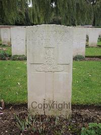 Carnoy Military Cemetery - Craven, B T