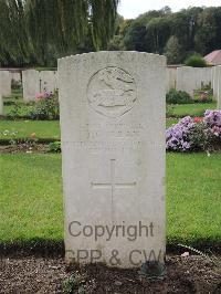 Carnoy Military Cemetery - Curran, J