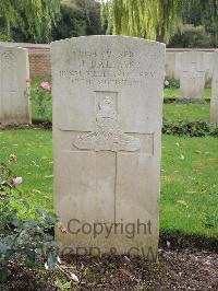 Carnoy Military Cemetery - Dallas, J