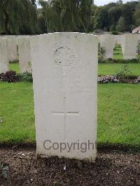 Carnoy Military Cemetery - Davison, Reginald