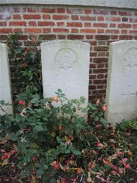 Carnoy Military Cemetery - Dewhurst, H