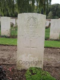 Carnoy Military Cemetery - Dunster, H