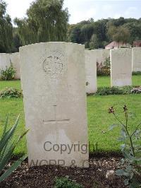 Carnoy Military Cemetery - Gibson, R E