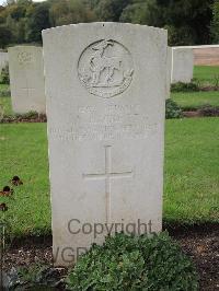 Carnoy Military Cemetery - Hackett, A