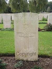 Carnoy Military Cemetery - Hamlet, J H