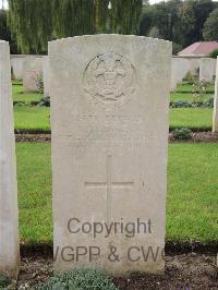 Carnoy Military Cemetery - Harvey, J