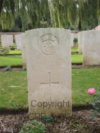 Carnoy Military Cemetery - Holland, Ernest