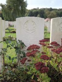 Carnoy Military Cemetery - Howard, A E