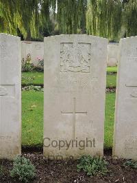 Carnoy Military Cemetery - Hutchison, J