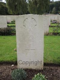 Carnoy Military Cemetery - Kendall, Thomas Linaker