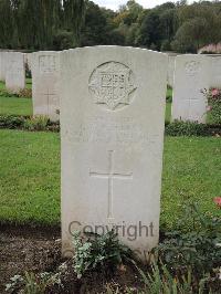 Carnoy Military Cemetery - MacLeod, Charles Gordon