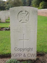 Carnoy Military Cemetery - Mason, Cecil Sidney