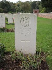 Carnoy Military Cemetery - Mason, G