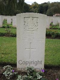 Carnoy Military Cemetery - Massey, Stephen