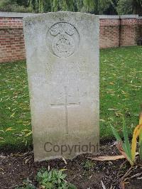 Carnoy Military Cemetery - McCullock, P