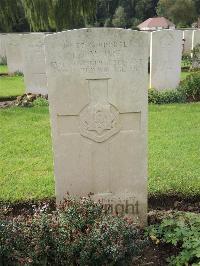 Carnoy Military Cemetery - Moore, F J