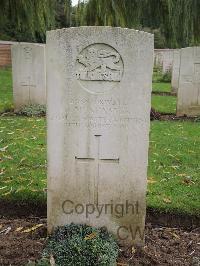 Carnoy Military Cemetery - Muncaster, Daniel