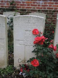 Carnoy Military Cemetery - Murray, Robert