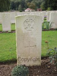 Carnoy Military Cemetery - Nainby, Whinfield Hamilton