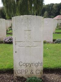 Carnoy Military Cemetery - Neish, Roderick Nicoll