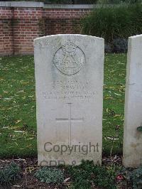 Carnoy Military Cemetery - Newton, A