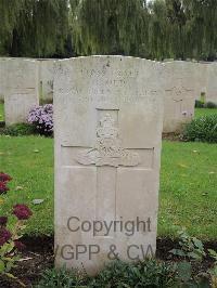 Carnoy Military Cemetery - Old, O