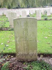 Carnoy Military Cemetery - Pargiter, W H