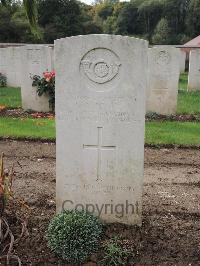 Carnoy Military Cemetery - Peters, C W