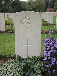 Carnoy Military Cemetery - Ralph, James Daniel