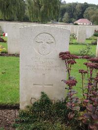 Carnoy Military Cemetery - Regan, Thomas