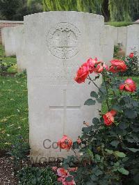 Carnoy Military Cemetery - Roach, J