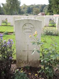 Carnoy Military Cemetery - Roberts, F R