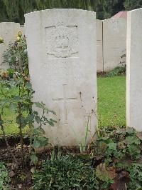 Carnoy Military Cemetery - Sarnsum, G