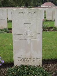 Carnoy Military Cemetery - Scott, Albert Lionel Cecil