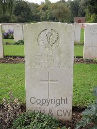 Carnoy Military Cemetery - Scott, M